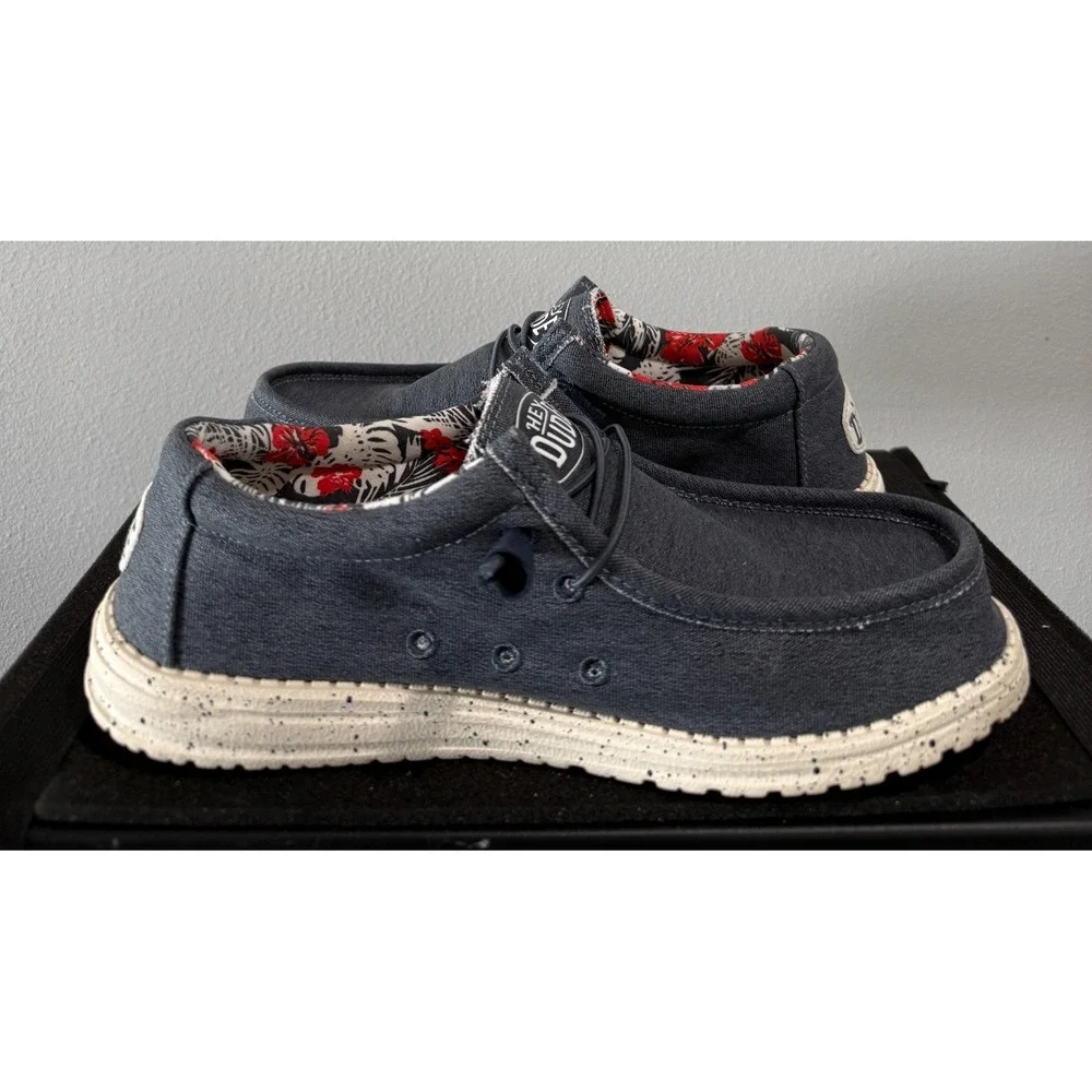 Hey Dude Men’s Navy Canvas